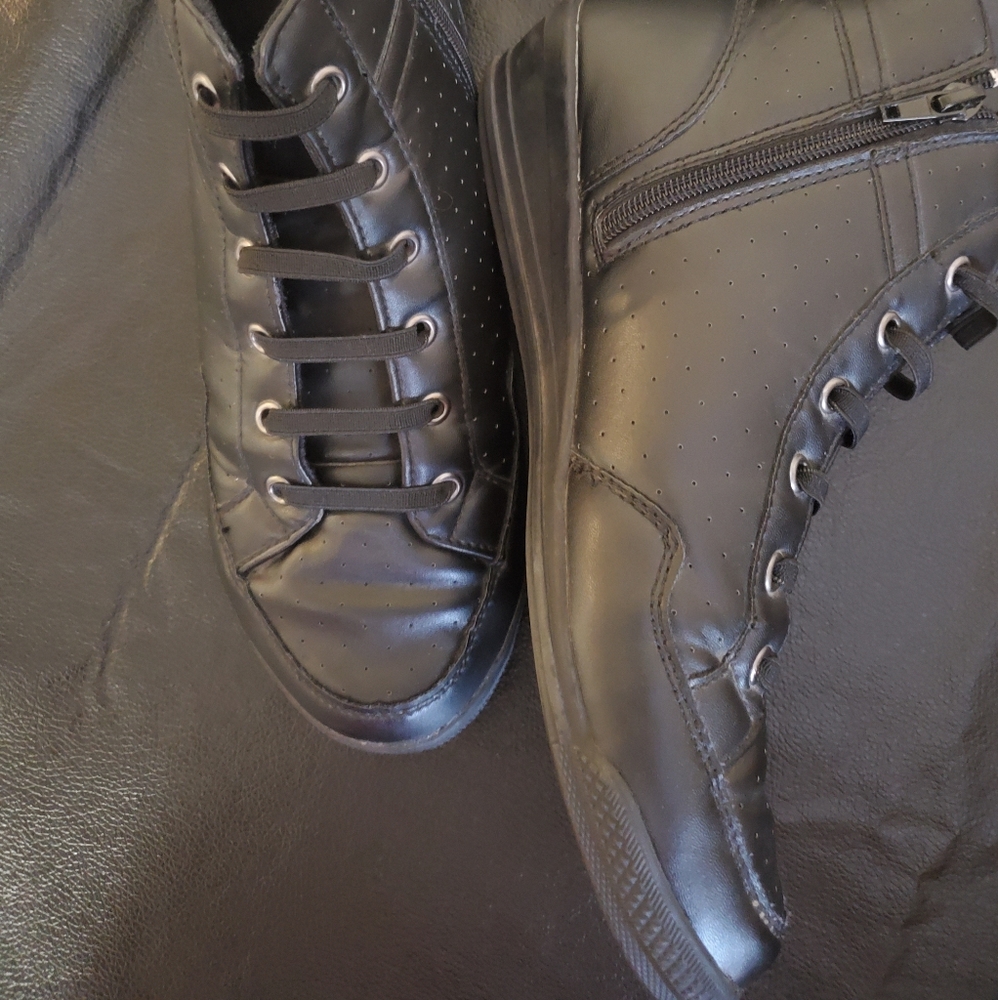 EUC sz 9 Comfort View wedge black